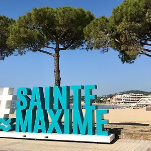 https://port-marine.fr-provencehotel.com